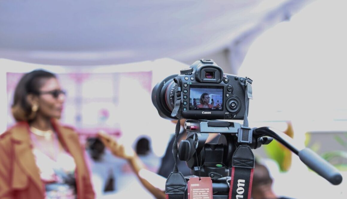 camera camera equipment interview 1867184