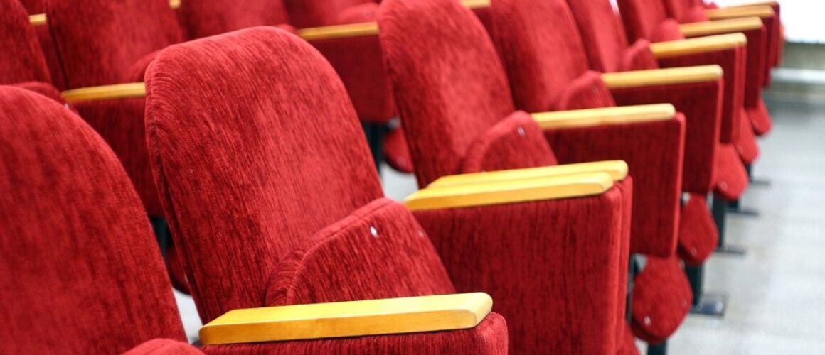 Najlepsze filmy według gatunków: co warto zobaczyć? – rankingi gatunkowe